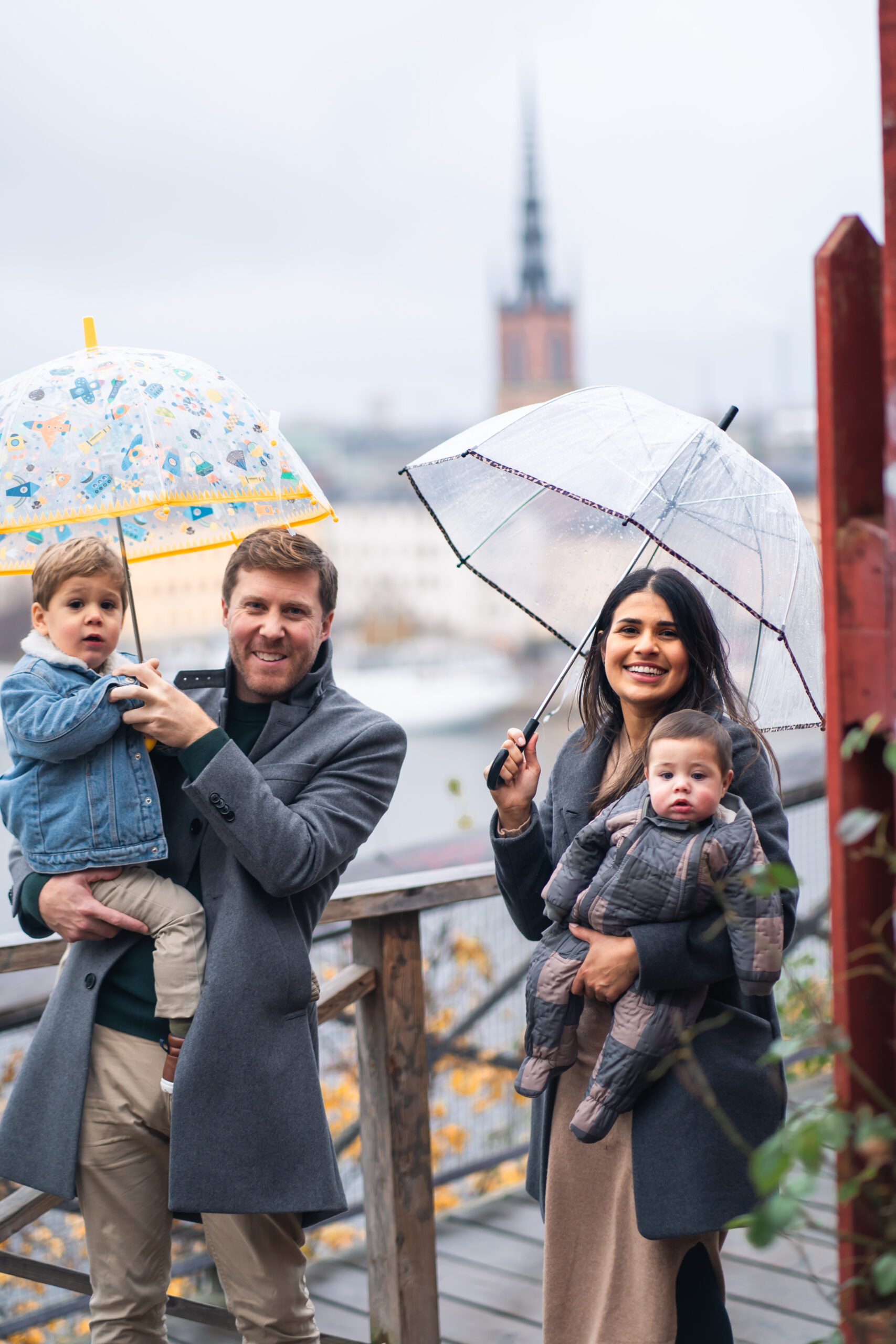 Silvias-Autumn-Family-Portrait_Nordic-Tales-Photography-2023-61.jpg